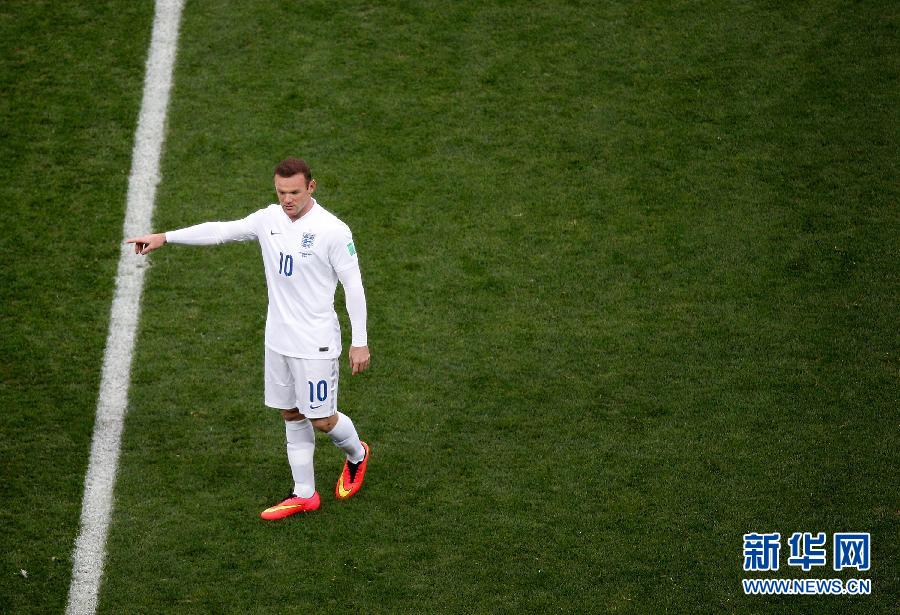 MUNDIAL 2014: Suárez regresa y ayuda a Uruguay a ganar 2-1 contra Inglaterra