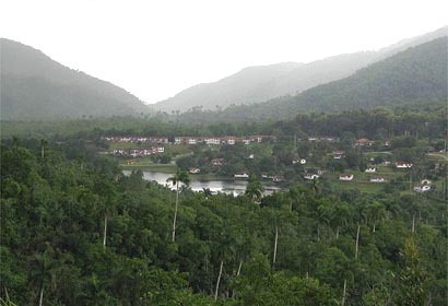 MULTIMEDIA-TURISMO: Las Terrazas, turismo y desarrollo comunitario en el occidente cubano