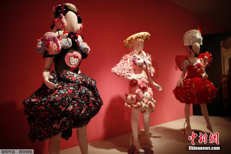 "Hello Kitty" celebra su 40 aniversario