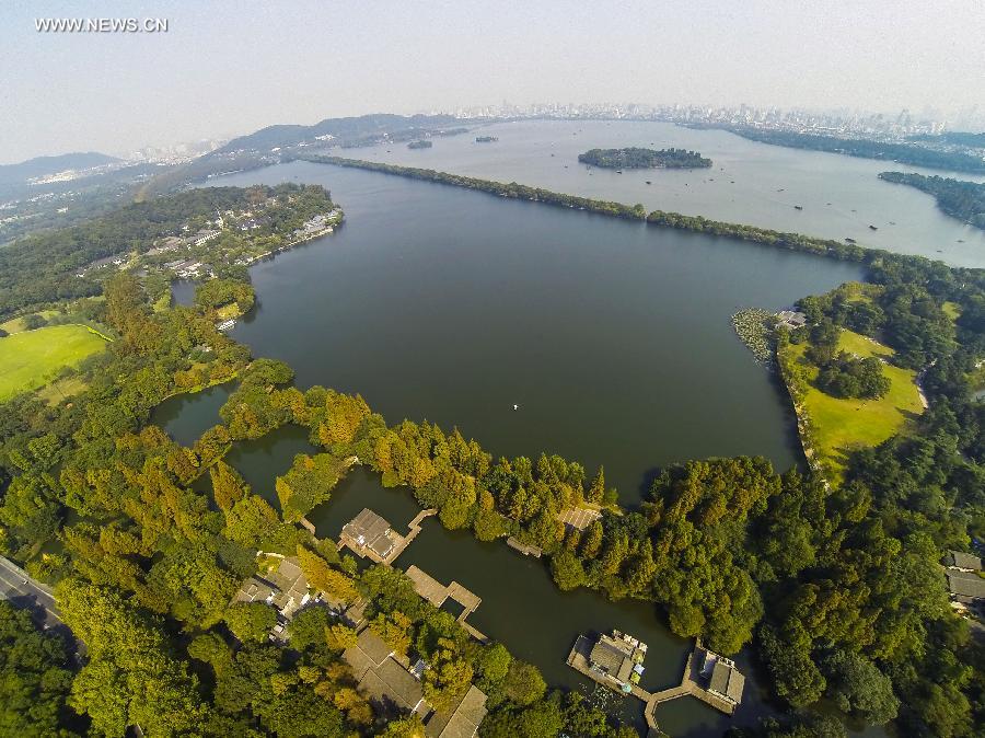 Paisaje de oto?o del Lago Oeste de Hangzhou