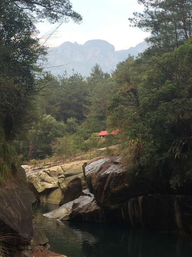 Lushan, monta?a sagrada del budismo, con hermosos paisajes y reliquias culturales 10