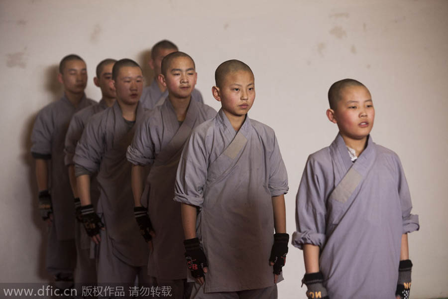 El más joven de los monjes guerreros tiene 11 a?os, pero al igual que el resto de sus compa?eros, no ceja en la practica diaria. Changchun, Jilin. [Foto: IC]