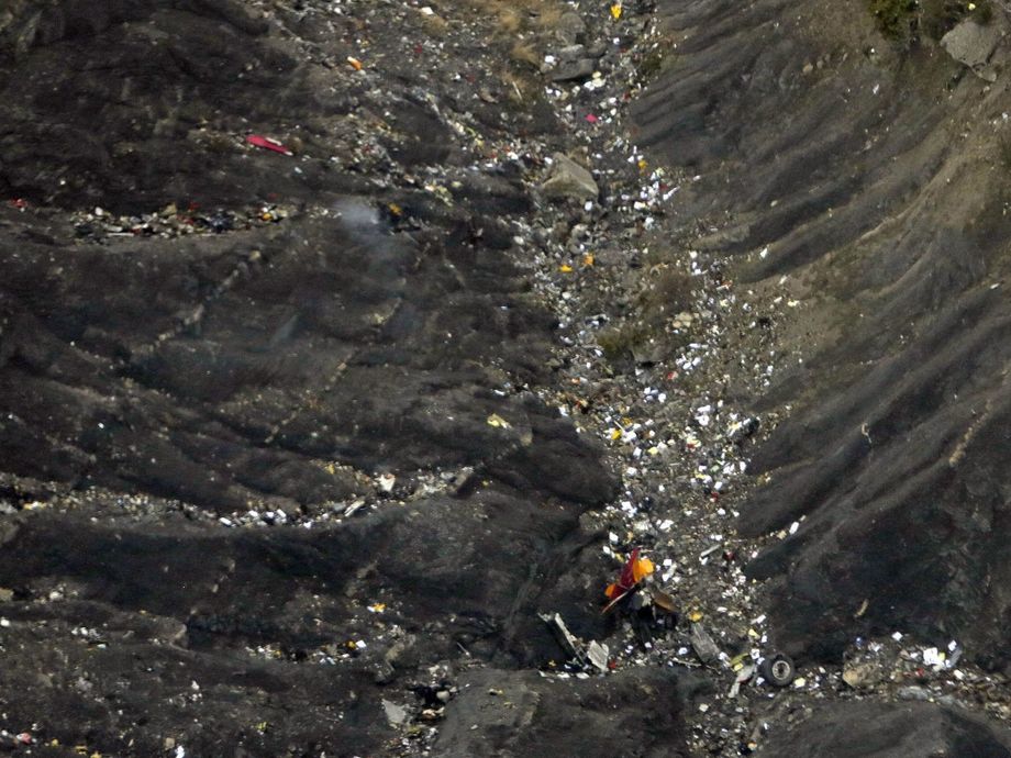 Encuentran los restos del avión de Germanwings siniestrado