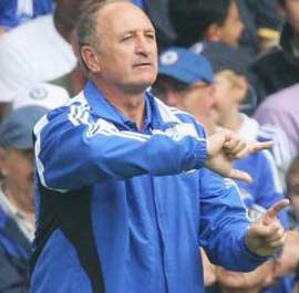 Fútbol: Scolari sustituye a Cannavaro como entrenador de campeones de Súper Liga china