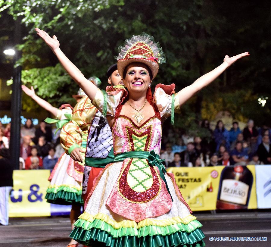 Desfile de San Antonio en Lisboa de Portugal