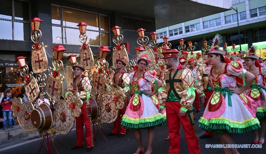 Desfile de San Antonio en Lisboa de Portugal