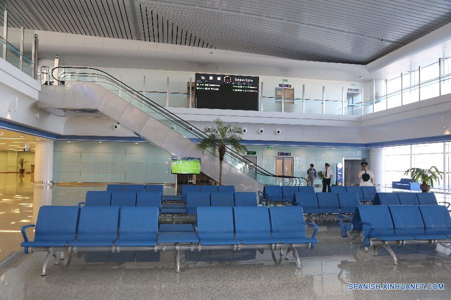 Nueva terminal del aeropuerto internacional de Pyongyang