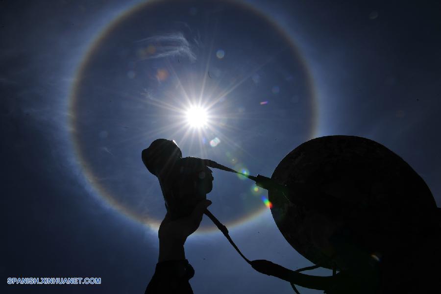 Tíbet: Halo solar en Lhasa 4