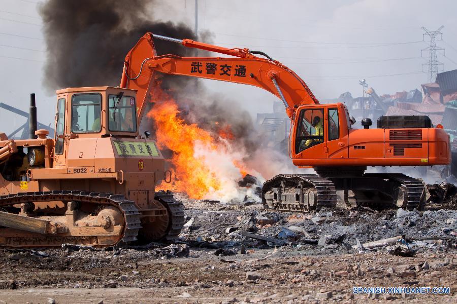 Asciende a 123 número de víctimas de explosión en Tianjin