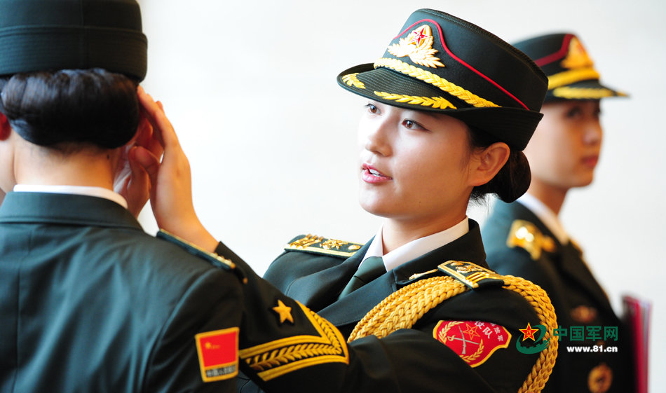 Guardias de honor femeninas aparecerán en desfile de Día de la Victoria