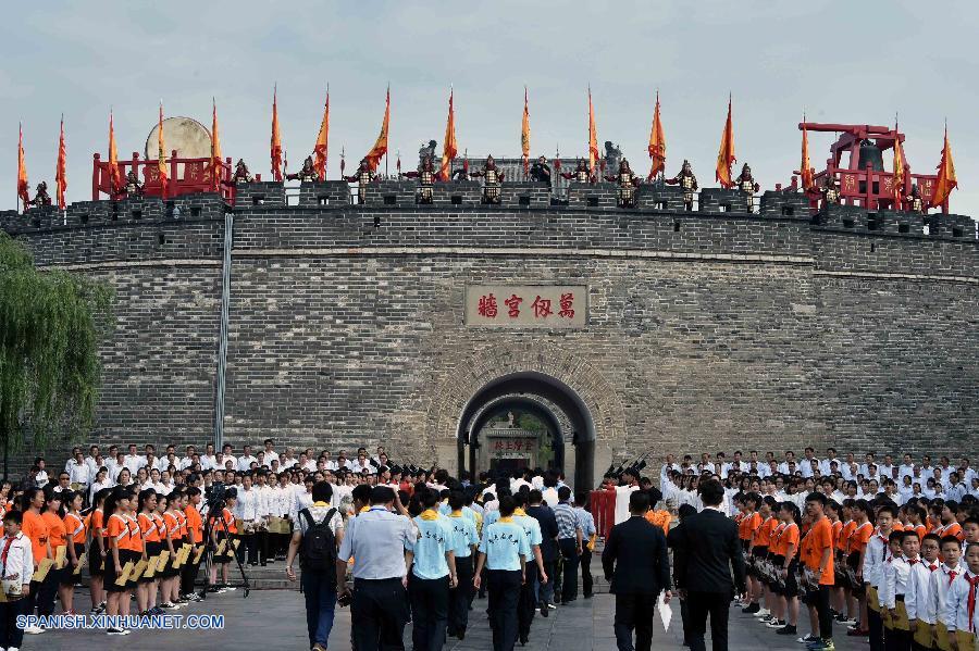 China celebra 2.566o aniversario de nacimiento de Confucio