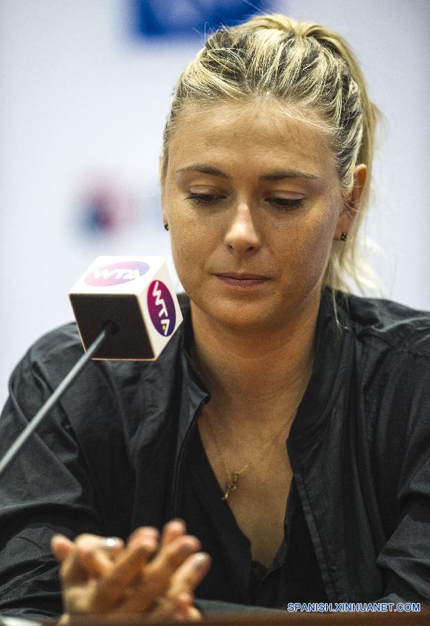 Sharapova se retira por lesión en Abierto de Wuhan