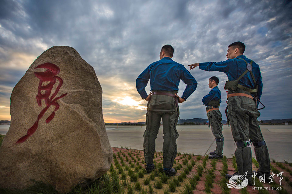 Entrenamiento de reabastecimiento en el aire en China