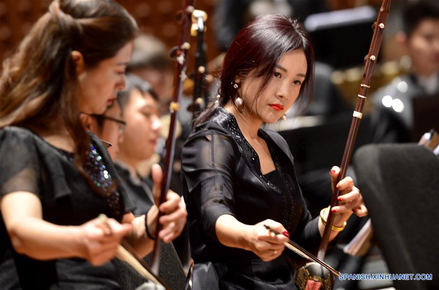 Orquesta Tradicional Nacional de China actúa en EEUU