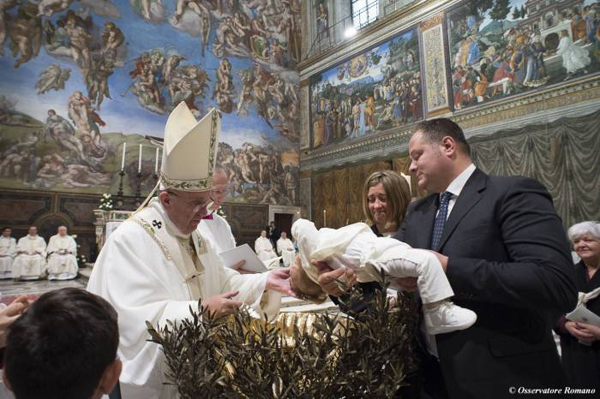 El Papa Francisco insta a amamantar