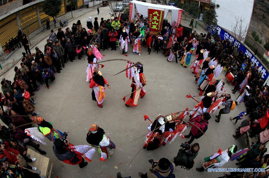 Opera folklórica en Guizhou