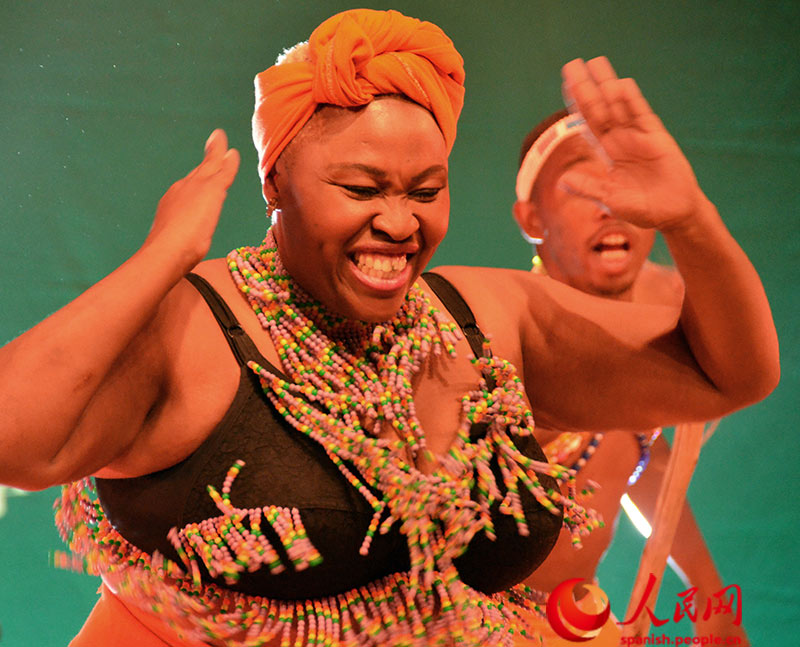 Simunye Afrika: el alma Zulu
 que danza en “Meet in Beijing” 