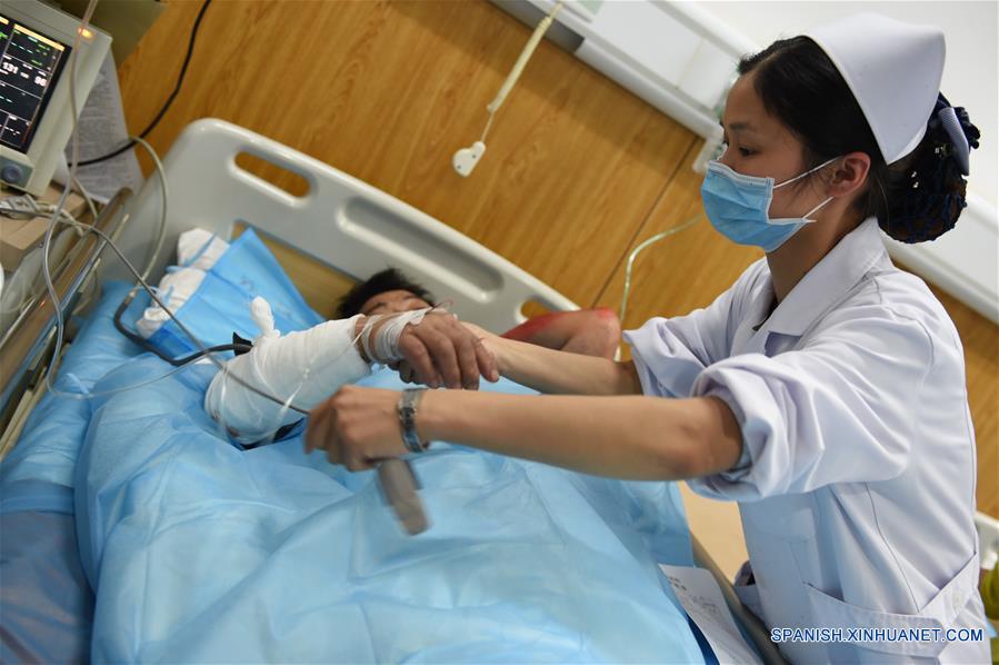 Un total de 34 personas permanecían desaparecidas después de un corrimiento de tierras hoy domingo por la ma?ana en la provincia suroriental china de Fujian, informaron fuentes oficiales de la ciudad de Sanming.(Xinhua/Liu Shanchuan)