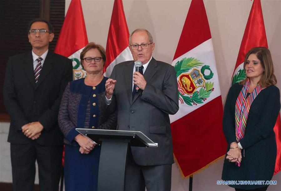 Kuczynski es virtual ganador de elecciones en Perú