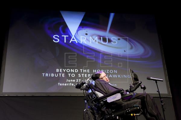 Stephen Hawking cree que la humanidad no sobrevivirá más de 1.000 a?os en la Tierra