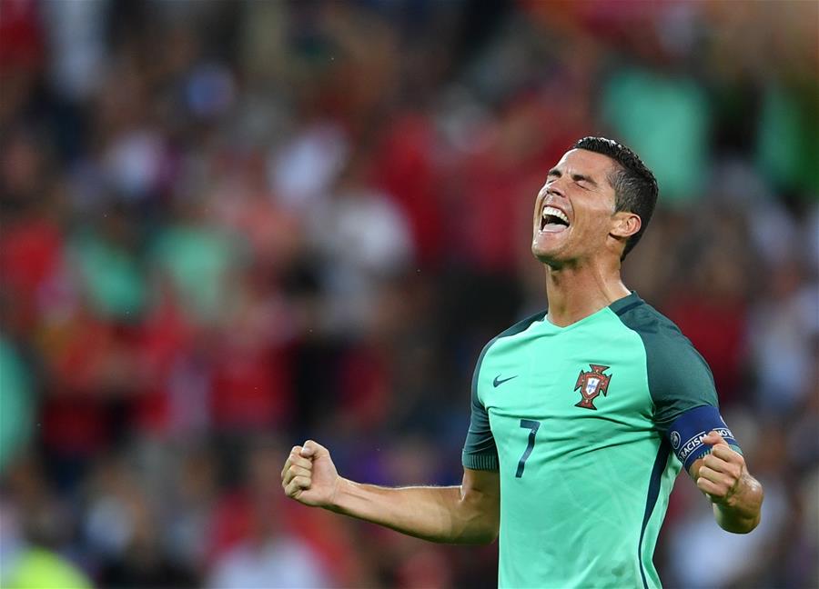 Portugal venció 2-0 a Gales en las semifinales de la Eurocopa