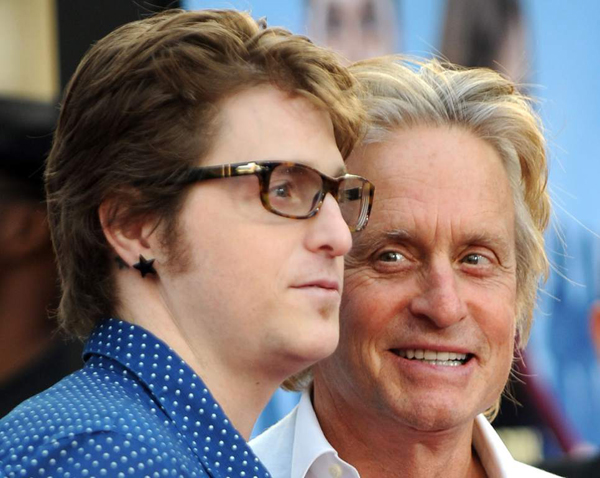 El hijo mayor de Michael Douglas sale de prisión tras siete a?os de condena