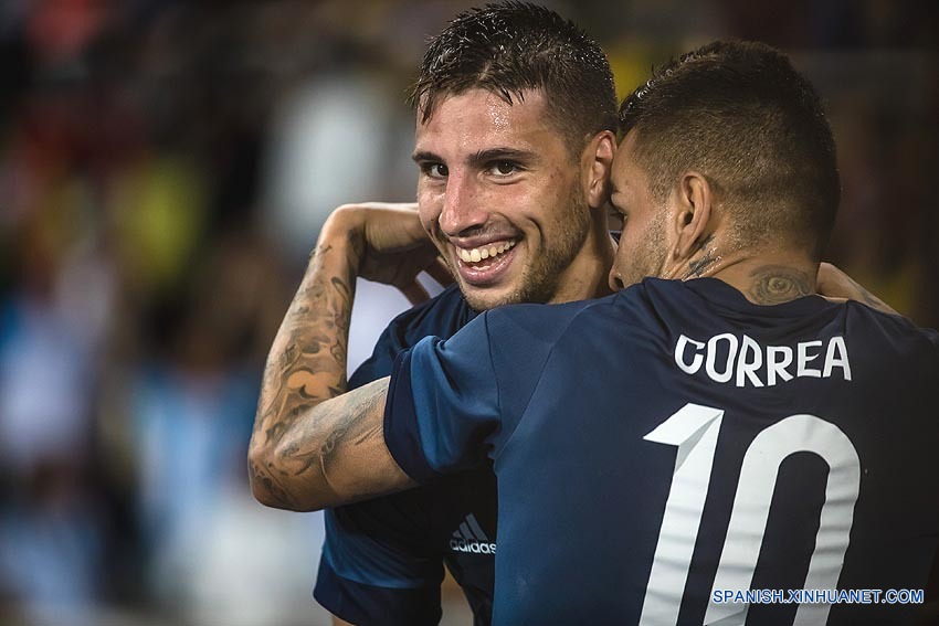 Río 2016-Fútbol: Argentina se recupera y vence a Argelia