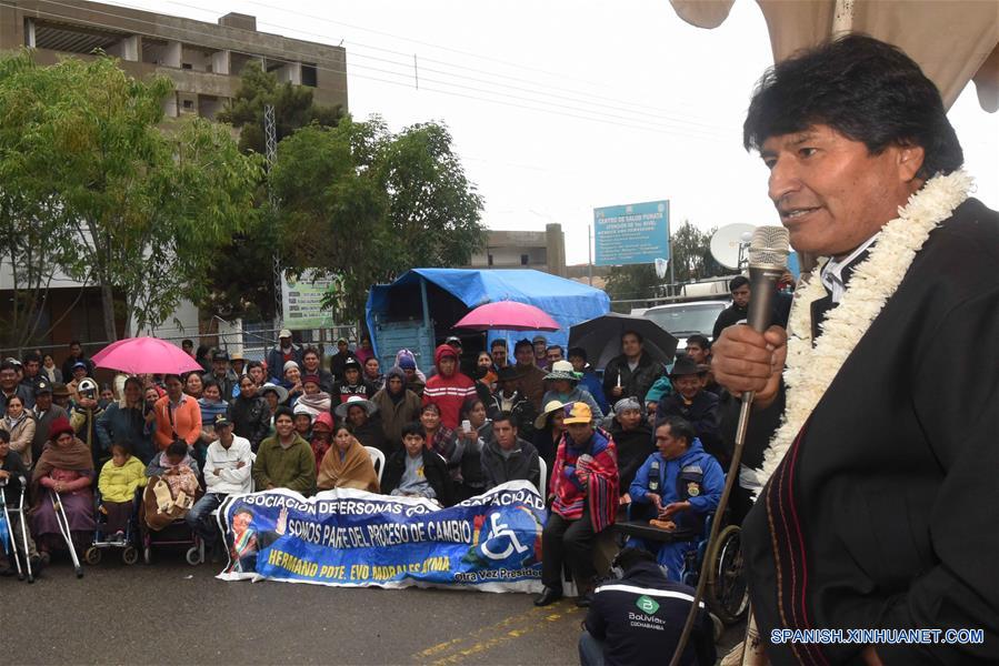 Evo Morales participa en entrega de centro de rehabilitación para personas con discapacidad