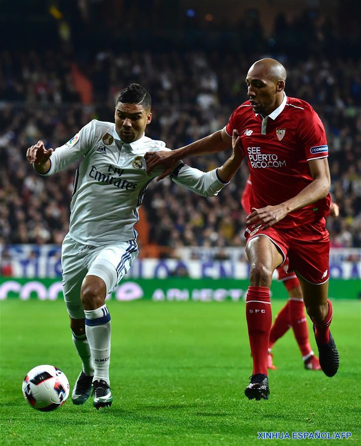 Fútbol: Real Madrid gana 3-0 al Sevilla en eliminatoria Copa del Rey y suma 38 juegos invictos