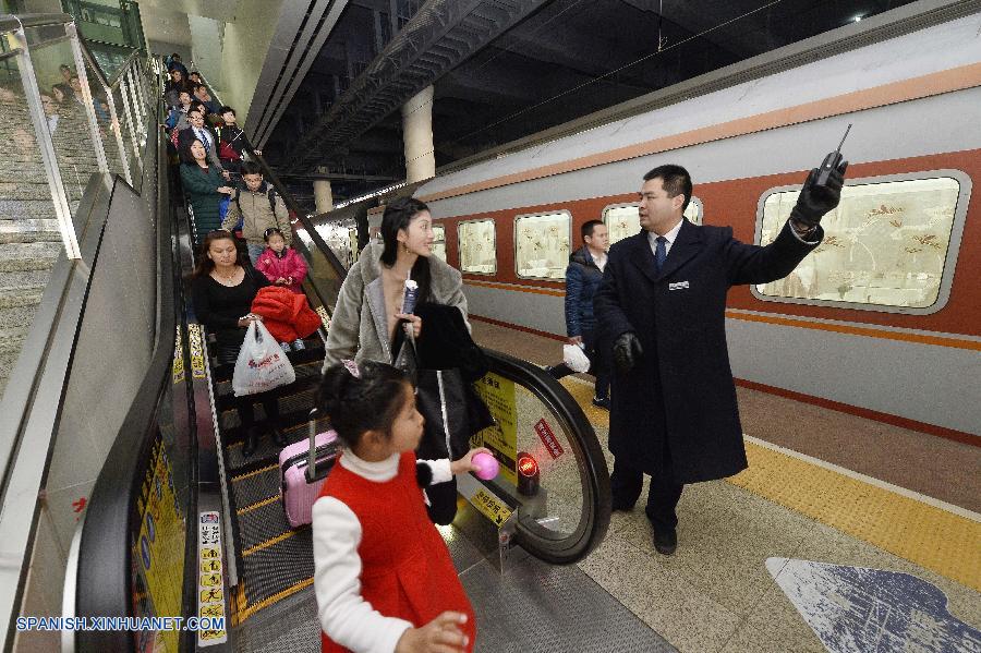 Se disparan viajes en tren durante vacaciones del A?o Nuevo Lunar en China