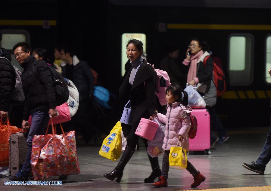 Se disparan viajes en tren durante vacaciones del A?o Nuevo Lunar en China