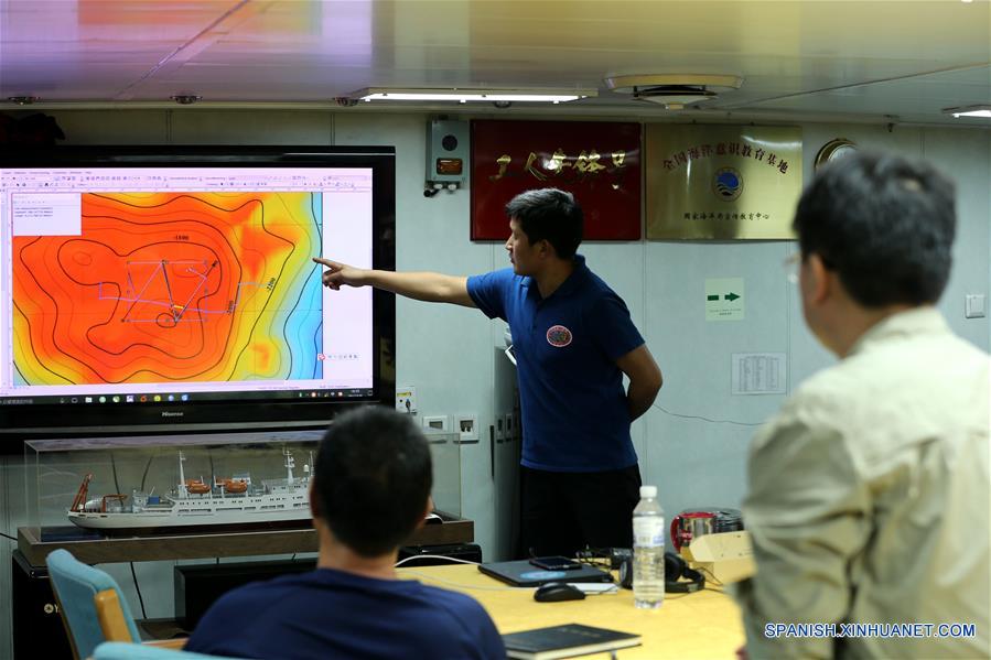 Sumergible chino Jiaolong concluye inmersiones en Mar Meridional de China