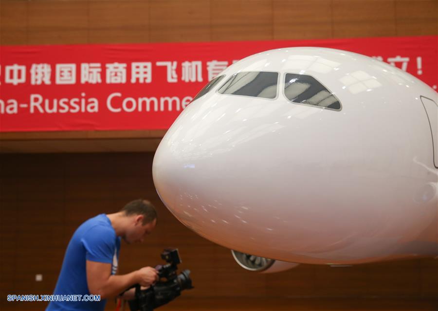 China y Rusia construirán conjuntamente aviones de pasajeros de fuselaje ancho