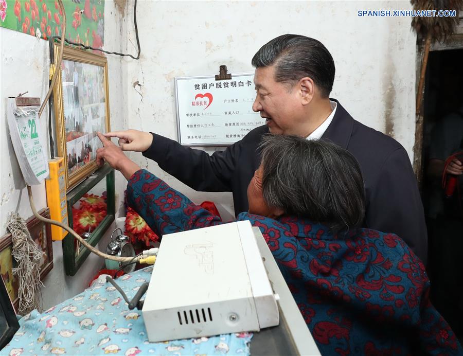 El presidente de China, Xi Jinping, dijo que debe hacerse más para acabar con la pobreza y mejorar los estándares de vida en áreas de bases revolucionarias.(Xinhua/Pang Xinglei)