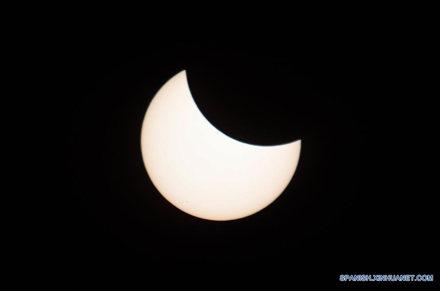 Eclipse solar total recorre EEUU de costa a costa