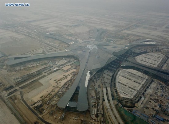 Completan la cubierta del nuevo aeropuerto de Beijing