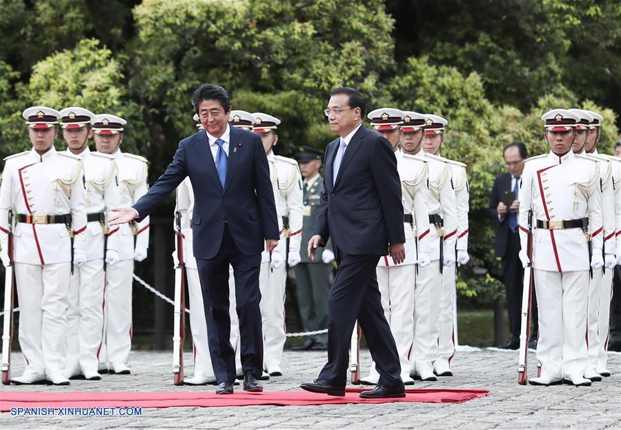 PM chino pide esfuerzos para encauzar lazos China-Japón por vía adecuada