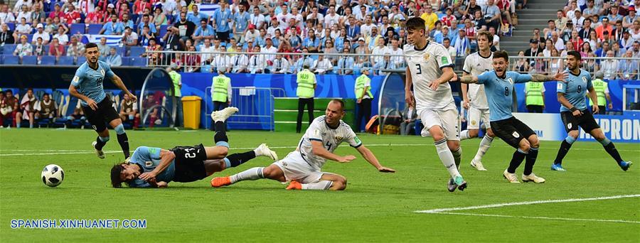 (Rusia 2018) Uruguay encabeza Grupo A tras victoria 3-0 sobre Rusia