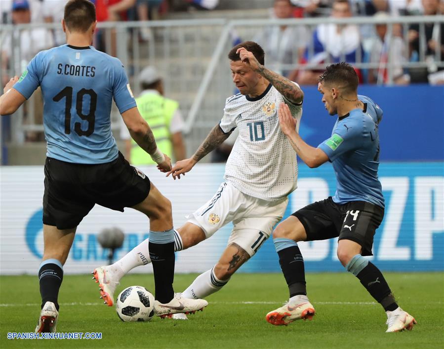 (Rusia 2018) Uruguay encabeza Grupo A tras victoria 3-0 sobre Rusia