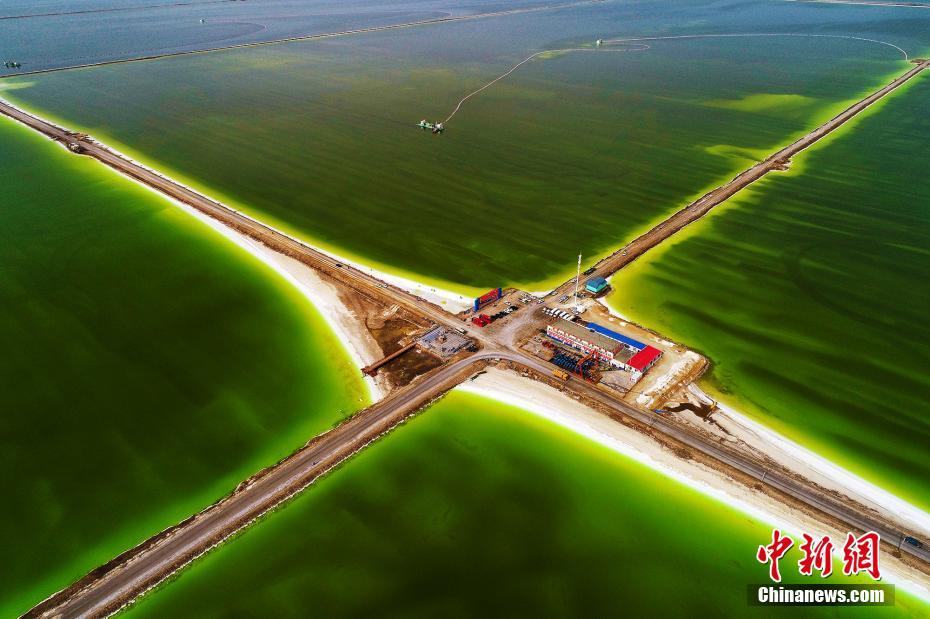 Lago Salado Qarhan en Qinghai: mágico paisaje para la aeronáutica deportiva