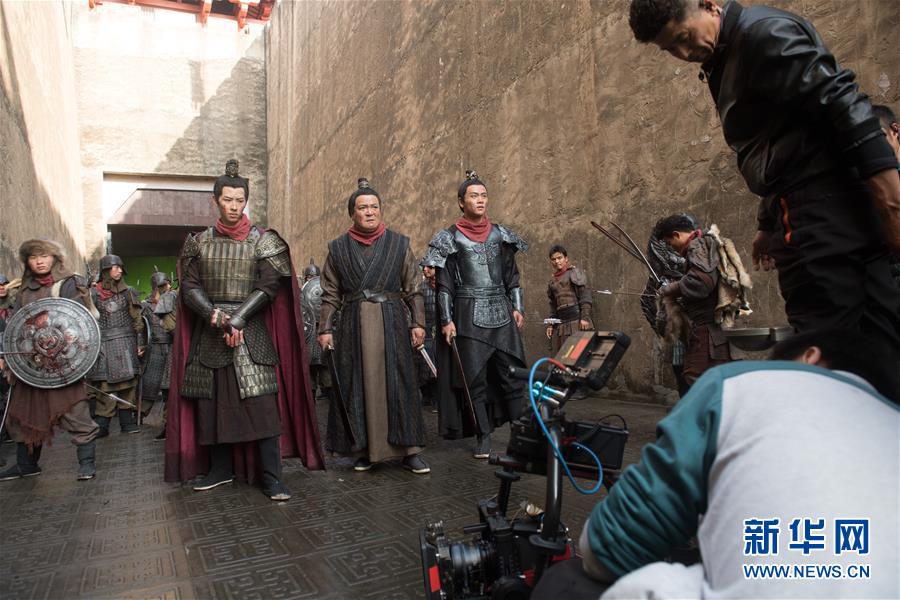 El 3 de diciembre, un equipo filma una serie de televisión en los Estudios Hengdian. Por Weng Xinyang, Agencia de Noticias Xinhua.