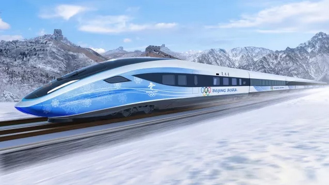 El tren Fuxing autoconducido se prepara para avanzar a 350 km/h