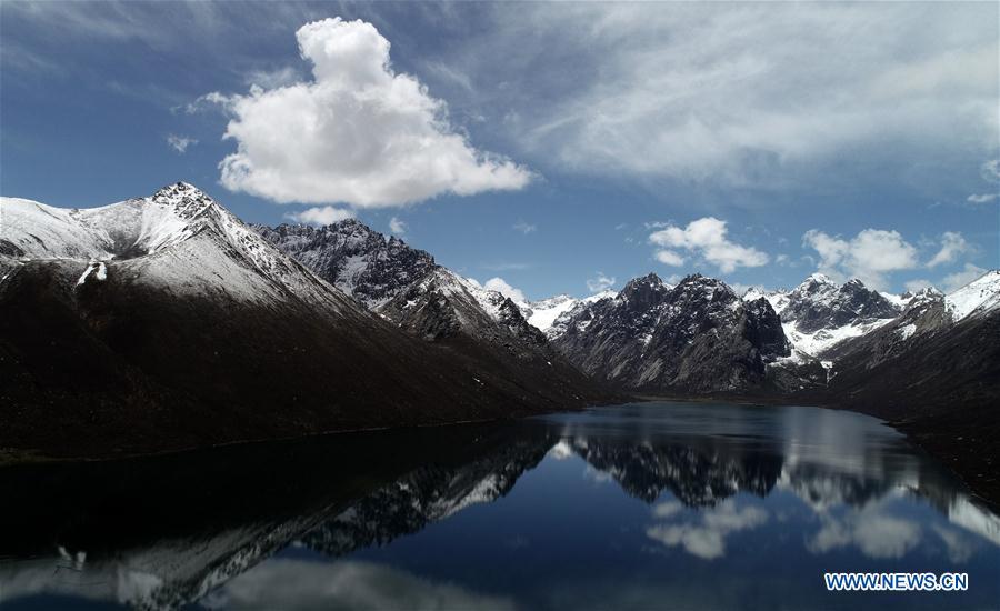 Monte Nianbaoyuze: majestuosidad y pureza de Qinghai