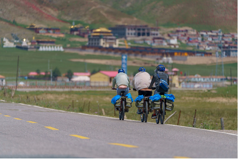 Cristalino paisaje junto al lago Qinghai