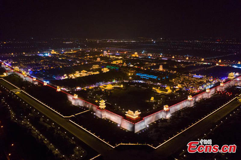 Un esplendoroso Taiyuan se ilumina para celebrar el a?o nuevo lunar