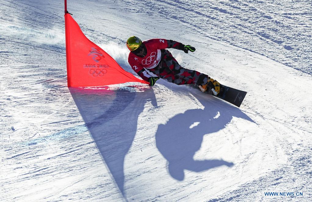 Austriaco Benjamin Karl conquista oro en eslalon gigante paralelo de snowboard masculino en Beijing 2022