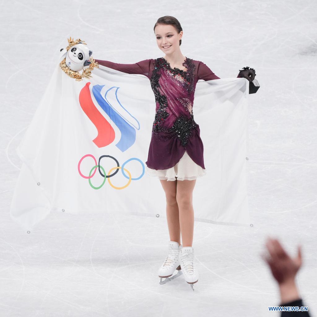 Beijing 2022: Shcherbakova de COR gana título individual femenino de patinaje artístico