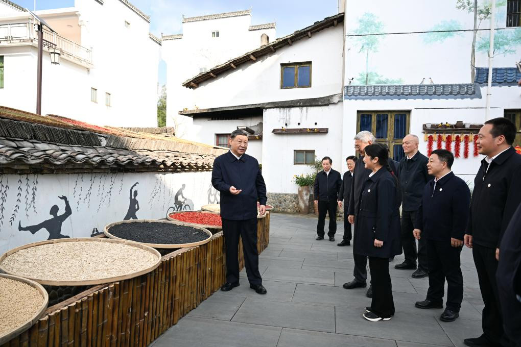 Xi inspecciona ciudades de Jingdezhen y Shangrao en provincia oriental china de Jiangxi